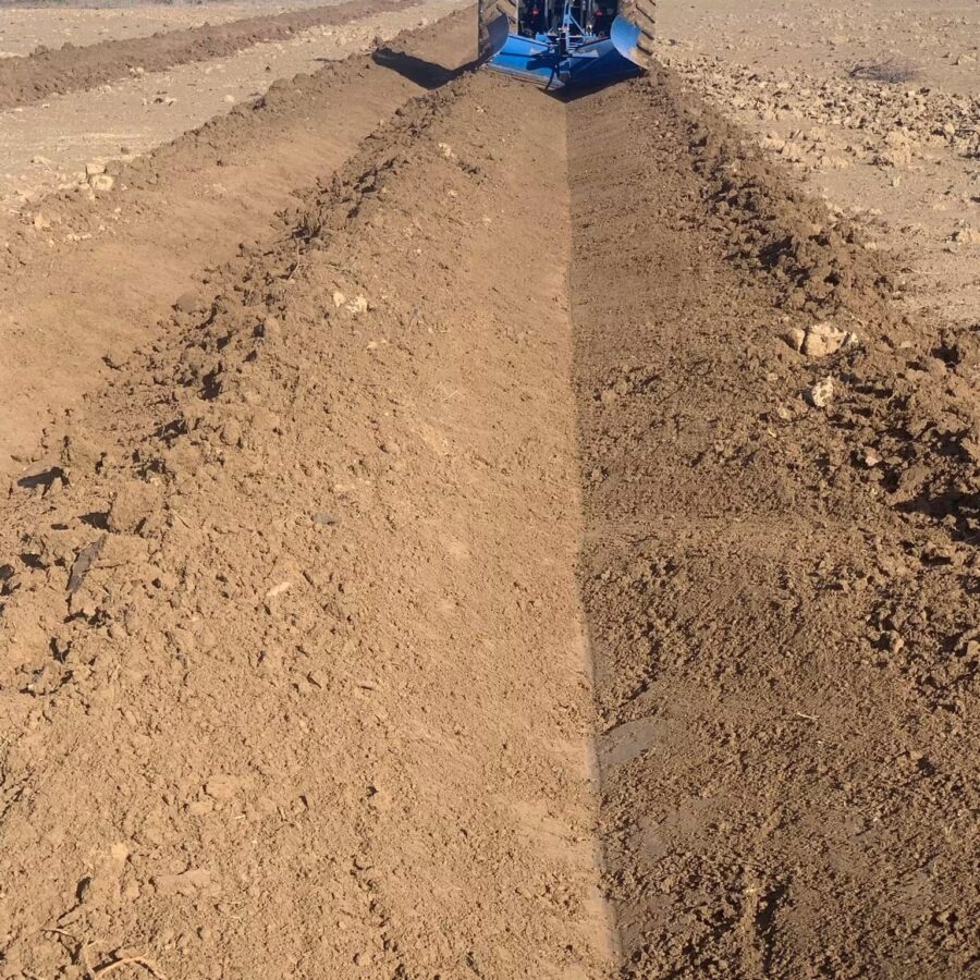Bahçe sırtı 1 kapak